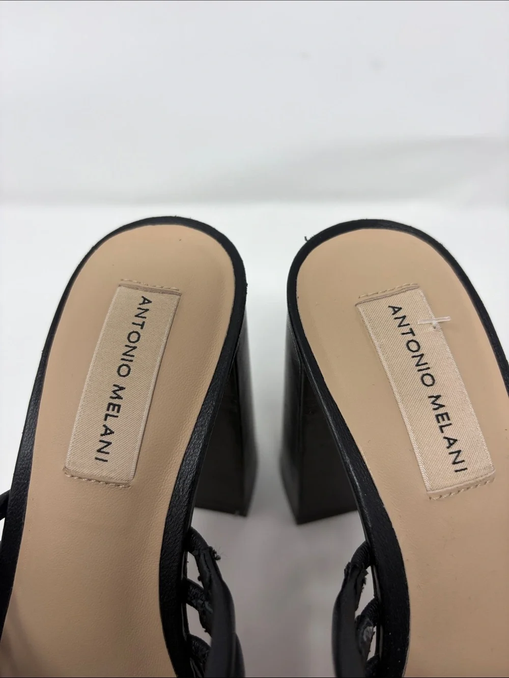 Antonio Melani Black Strappy Platform Mule Sandals Size 7 Excellent Condition